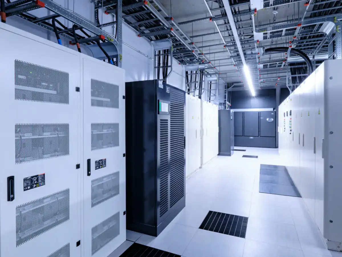Группа центров обработки данных IXcellerate North